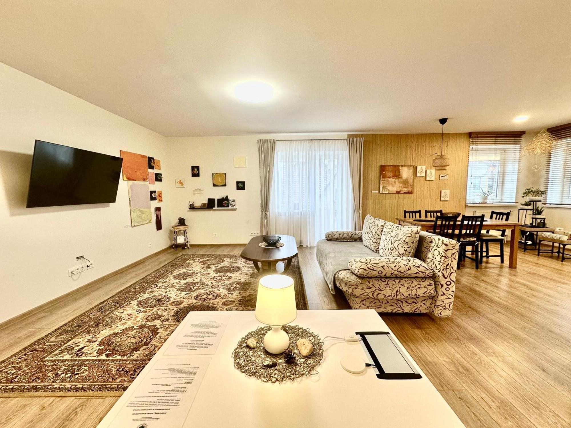 Japandi Apartamentai Kaunas Ngoại thất bức ảnh